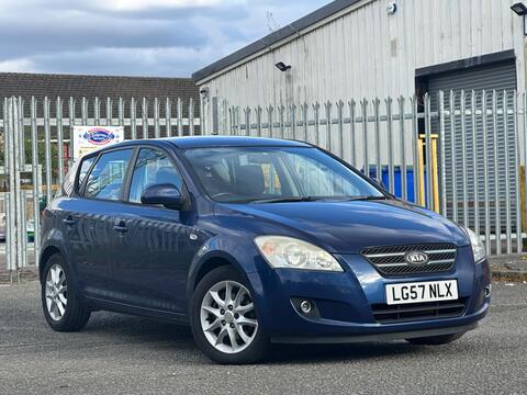 Kia Ceed Hatchback 1.6 LS 5dr