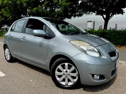 Toyota Yaris Hatchback 1.33 Dual VVT-i T Spirit Euro 5 (s/s) 5dr