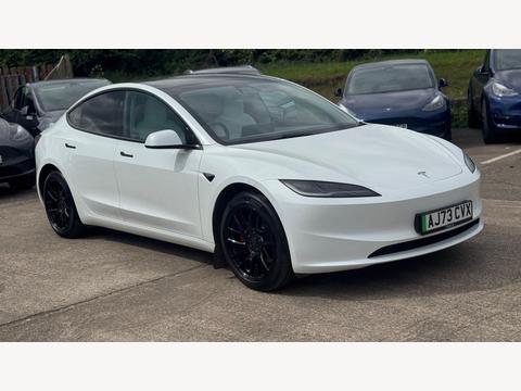 Tesla Model 3 Saloon (Dual Motor) Long Range Auto 4WDE 4dr