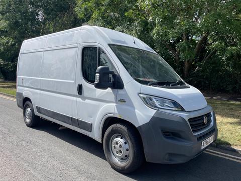 Fiat Ducato Panel Van 2.3 MultiJetII 35 M H2 Euro 5 5dr