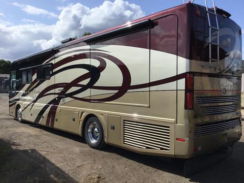 Fleetwood TRADITION American RV