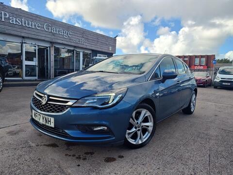 Vauxhall Astra Hatchback 1.6 CDTi BlueInjection SRi Auto Euro 6 5dr