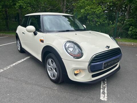 MINI Hatch Hatchback 1.5 Cooper D Euro 6 (s/s) 3dr