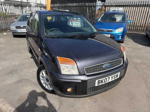 Ford Fusion Hatchback 1.6 Zetec Climate 5dr