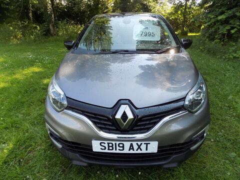 Renault Captur SUV 1.3 TCe ENERGY Iconic Euro 6 (s/s) 5dr