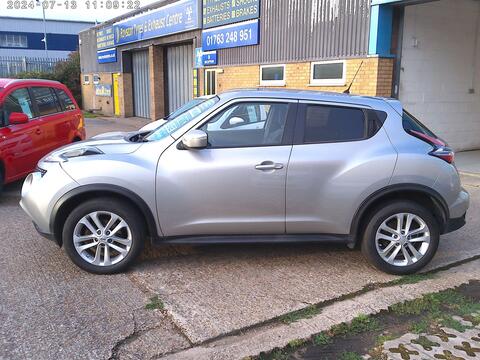 Nissan Juke SUV 1.2 DIG-T Acenta Premium Manual 6Spd Euro 5 (s/s) 5dr