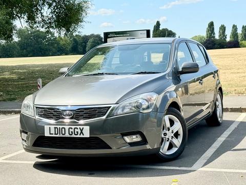 Kia Ceed Hatchback 1.6 2 Euro 4 5dr