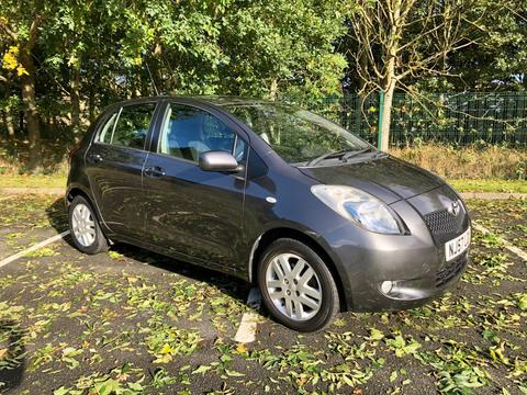 Toyota Yaris Hatchback 1.3 VVT-i TR 5dr
