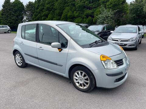Renault Modus Hatchback 1.6 16v Dynamique 5dr