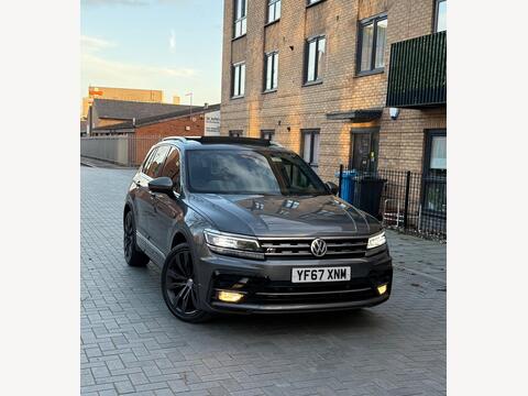 Volkswagen Tiguan SUV 2.0 TDI R-Line DSG 4Motion Euro 6 (s/s) 5dr