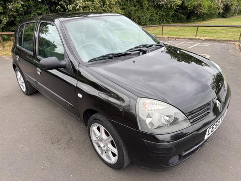 Renault Clio Hatchback 1.2 Rush 5dr