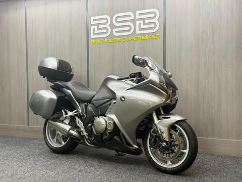 Honda VFR1200F Sports Tourer 1200