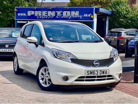 Nissan Note Hatchback 1.2 12V Acenta Premium Euro 5 (s/s) 5dr