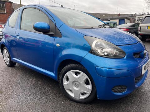 Toyota AYGO Hatchback 1.0 VVT-i Blue Euro 4 3dr