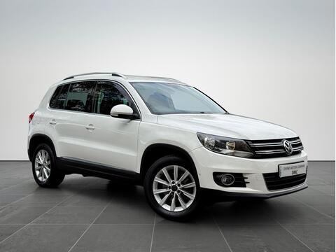 Volkswagen Tiguan SUV 2.0 TDI BlueMotion Tech SE 4WD Euro 5 (s/s) 5dr