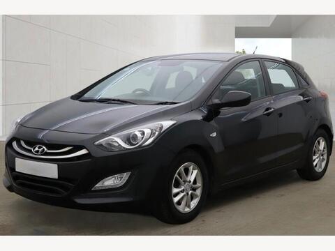 Hyundai i30 Hatchback 1.6 CRDi Active Auto Euro 5 5dr