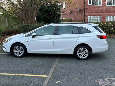 Vauxhall Astra Estate 1.6 CDTi BlueInjection Design Sports Tourer Euro 6 (s/s) 5dr
