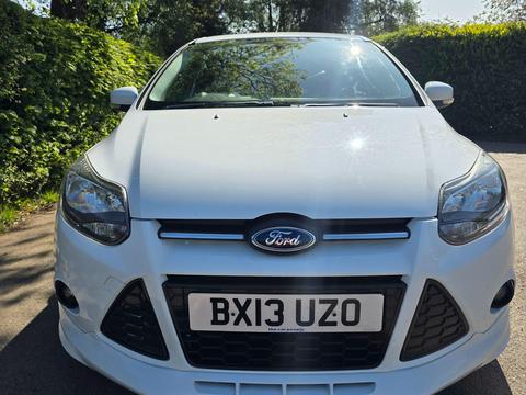 Ford Focus Hatchback 1.0T EcoBoost Zetec S Euro 5 (s/s) 5dr