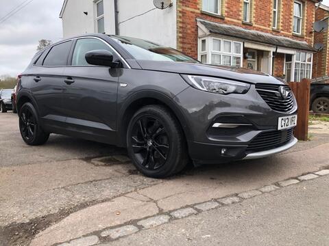 Vauxhall Grandland X SUV 1.2 Turbo SRi Nav Euro 6 (s/s) 5dr