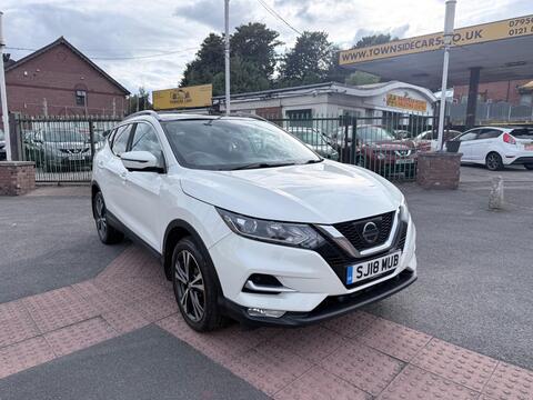 Nissan Qashqai SUV 1.2 DIG-T N-Connecta Euro 6 (s/s) 5dr