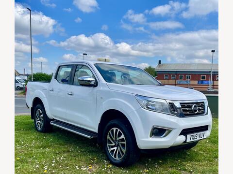 Nissan Navara Pickup 2.3 dCi Acenta 4WD Euro 6 (s/s) 4dr