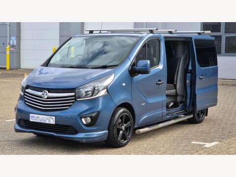 Vauxhall Vivaro Combi Van 1.6 CDTi 2900 BiTurbo Sportive Crew Van L1 H1 Euro 6 (s/s) 5dr (6 Seat)