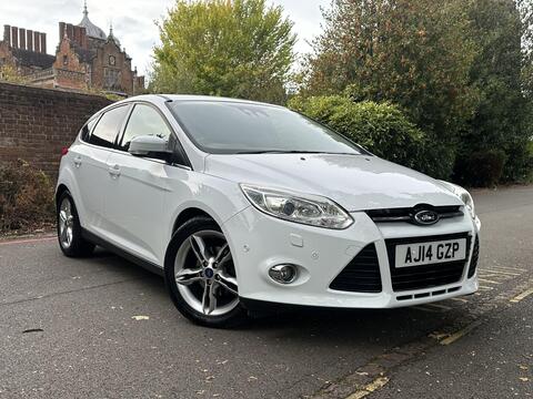 Ford Focus Hatchback 1.0T EcoBoost Titanium X Euro 5 (s/s) 5dr