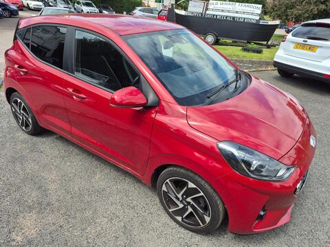 Hyundai i10 Hatchback 1.0 Premium Euro 6 (s/s) 5dr