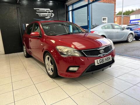 Kia Ceed Hatchback 1.6 CRDi 3 Auto Euro 5 5dr