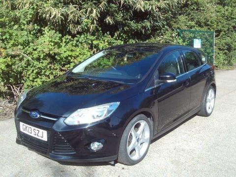 Ford Focus Hatchback 1.0T EcoBoost Titanium X Euro 5 (s/s) 5dr
