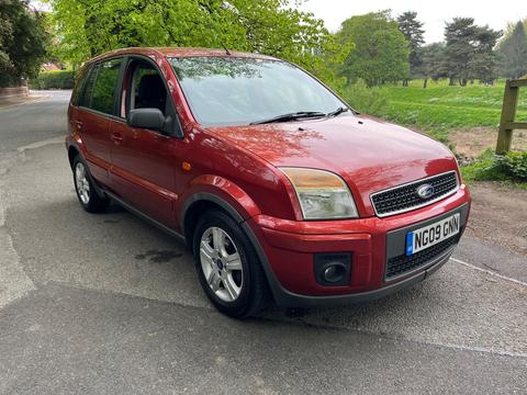 Ford Fusion Hatchback 1.6 Zetec 5dr