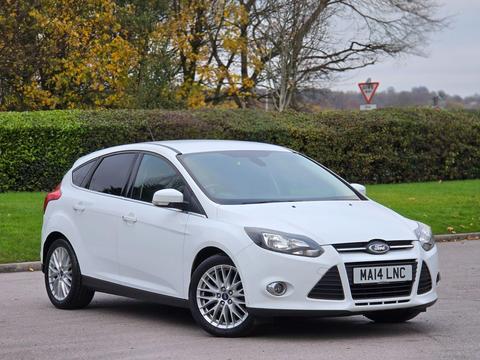 Ford Focus Hatchback 1.0T EcoBoost Zetec Euro 5 (s/s) 5dr