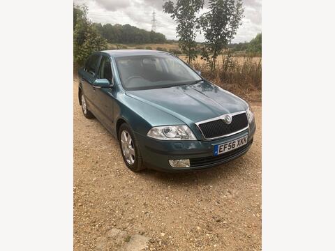 Skoda Octavia Hatchback 2.0 TDI Elegance DSG Euro 4 5dr