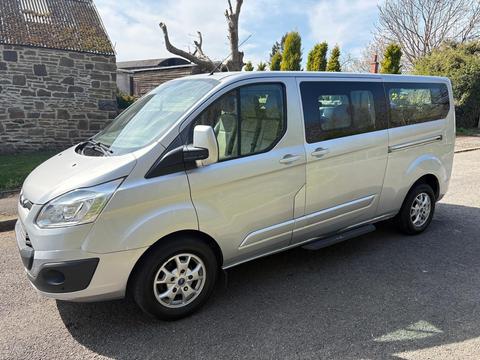 Ford Tourneo Custom Minibus 2.2 300 TDCi Limited L2 Euro 5 (s/s) 5dr