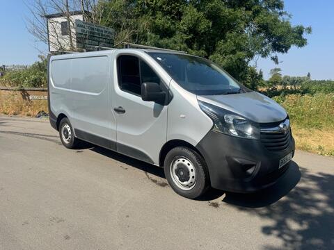 Vauxhall Vivaro Panel Van 1.6 CDTi 2700 L1 H1 Euro 6 (s/s) 5dr