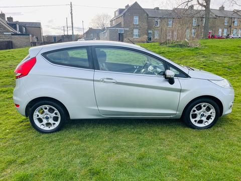 Ford Fiesta Hatchback 1.25 Zetec Euro 5 3dr