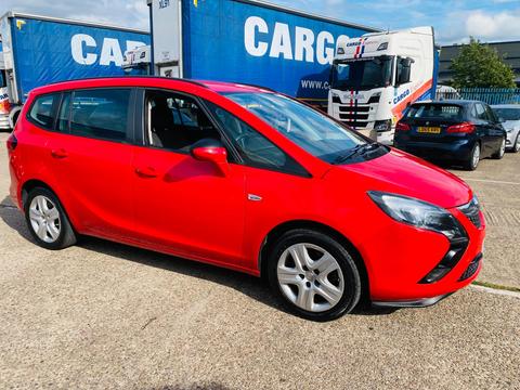 Vauxhall Zafira Tourer MPV 2.0 CDTi Exclusiv Euro 5 5dr