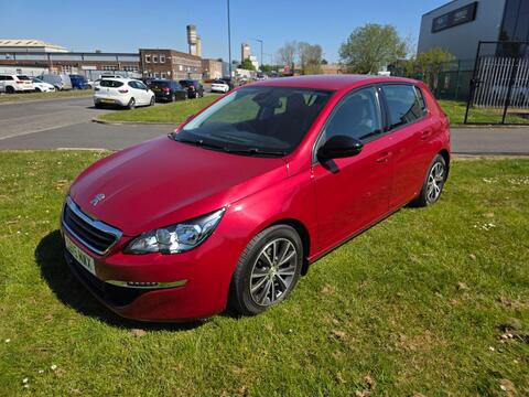 Peugeot 308 Hatchback 1.2 PureTech Sportium Euro 6 (s/s) 5dr