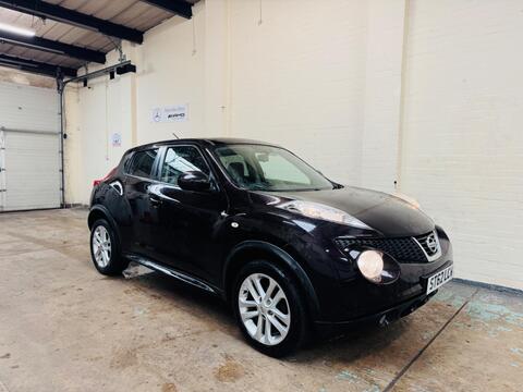 Nissan Juke SUV 1.6 Acenta Euro 5 (s/s) 5dr
