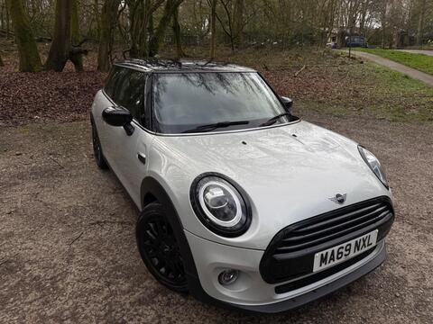 MINI Hatch Hatchback 1.5 Cooper Classic Euro 6 (s/s) 3dr