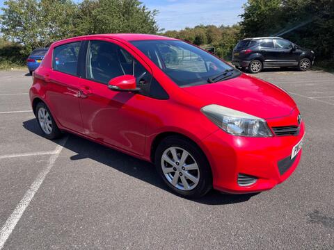 Toyota Yaris Hatchback 1.33 Dual VVT-i TR Multidrive S Euro 5 5dr