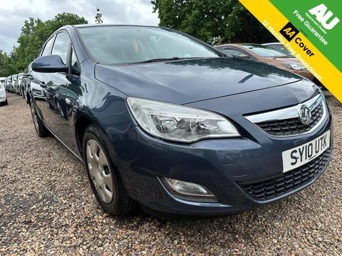 Vauxhall Astra Hatchback 1.6 16v Exclusiv Euro 5 5dr