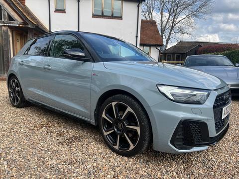 Audi A1 Hatchback 1.5 TFSI 35 Black Edition Sportback S Tronic Euro 6 (s/s) 5dr