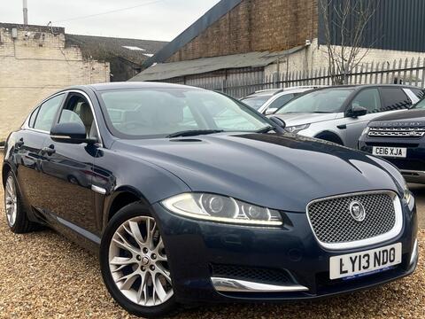 Jaguar XF Saloon 3.0d V6 Premium Luxury Auto Euro 5 (s/s) 4dr