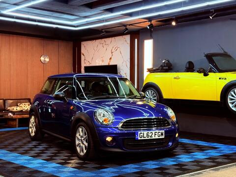 MINI Hatch Hatchback 1.6 One Auto Euro 5 3dr