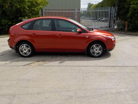 Ford Focus Hatchback 1.6 Ghia 5dr