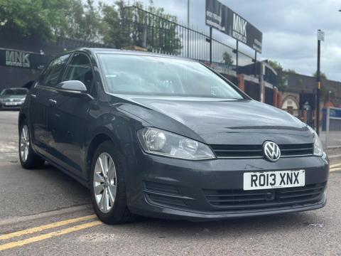 Volkswagen Golf Hatchback 1.6 TDI BlueMotion Tech SE Euro 5 (s/s) 5dr
