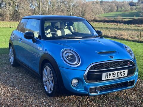 MINI Hatch Hatchback 2.0 Cooper S Exclusive Steptronic Euro 6 (s/s) 3dr