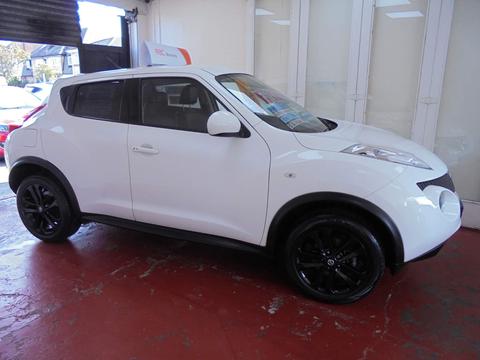 Nissan Juke SUV 1.6 Tekna Euro 5 (s/s) 5dr