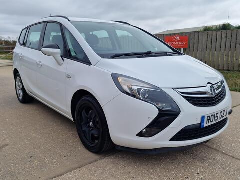Vauxhall Zafira Tourer MPV 2.0 CDTi Exclusiv Euro 5 5dr